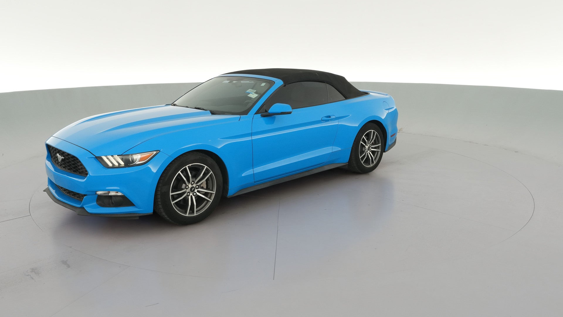 2017 Ford Mustang vehicle photo