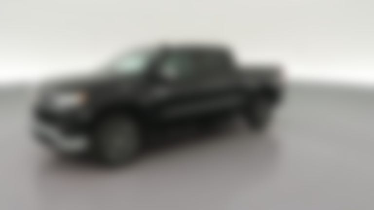 2023 Chevrolet Silverado 1500 Crew Cab vehicle photo
