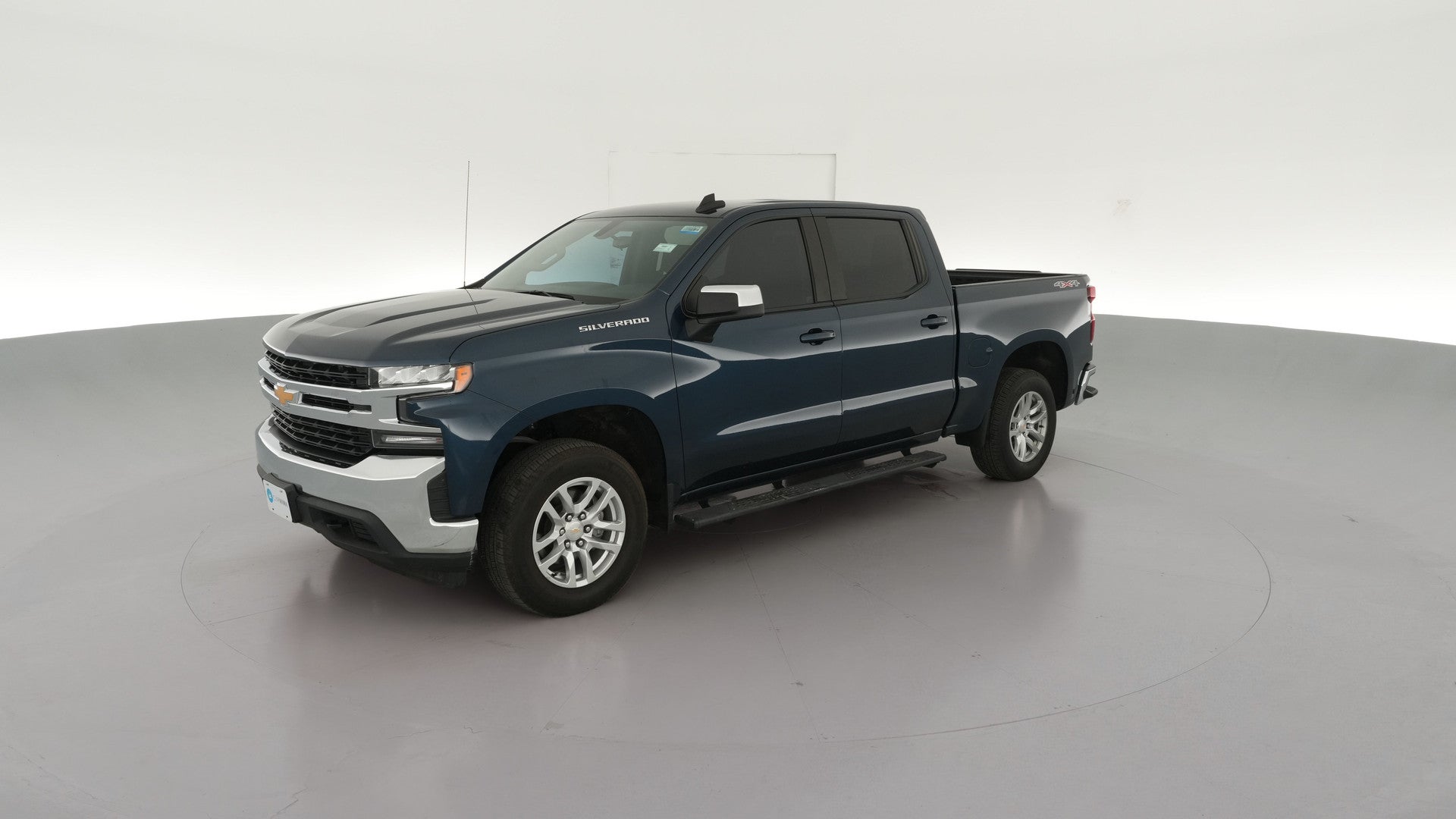 2020 Chevrolet Silverado 1500 Crew Cab vehicle photo