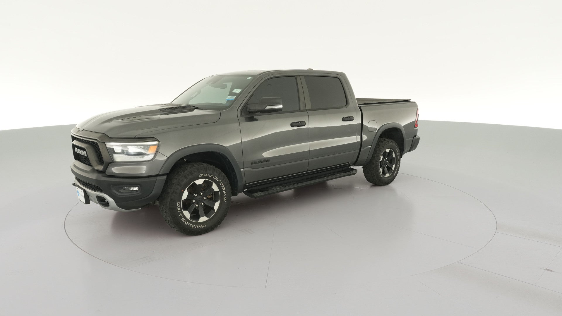 2023 Ram 1500 Crew Cab vehicle photo