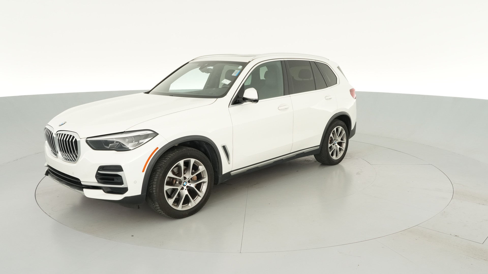2022 BMW X5 vehicle photo