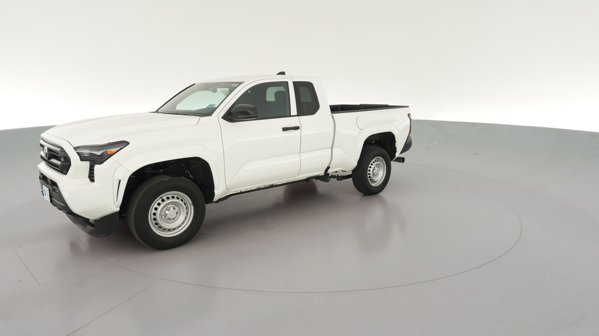 2024 Toyota Tacoma XtraCab vehicle photo