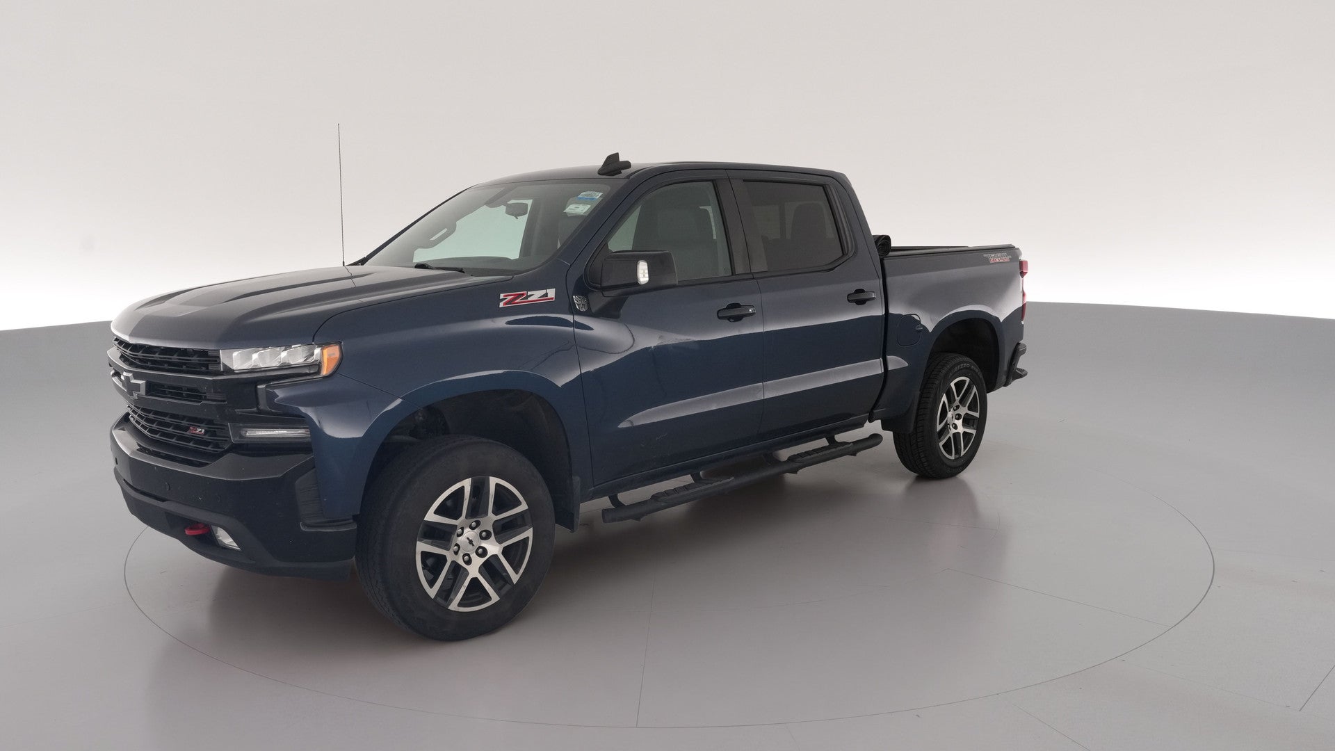 2020 Chevrolet Silverado 1500 Crew Cab vehicle photo