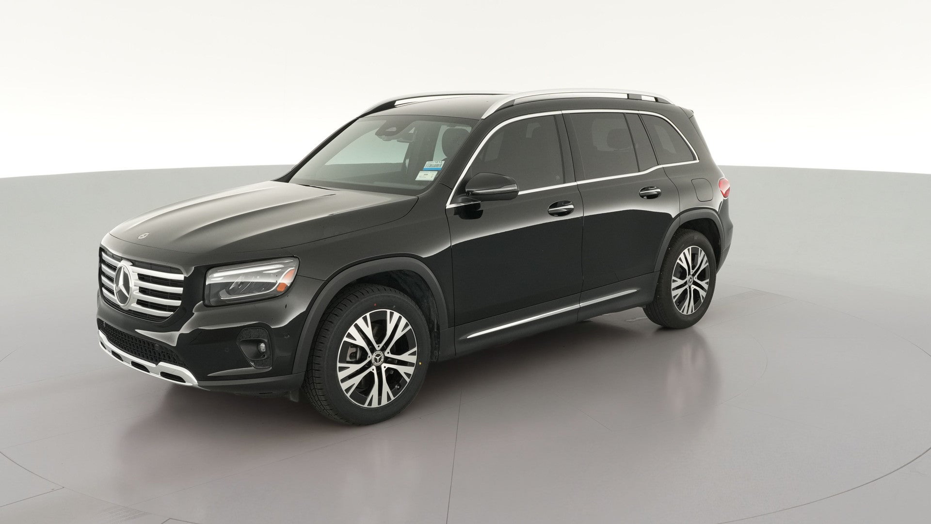 2025 Mercedes-Benz GLB vehicle photo