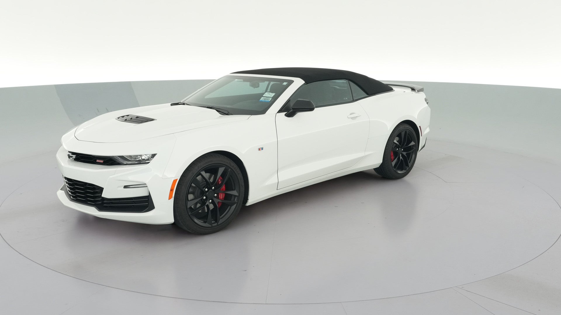 2023 Chevrolet Camaro vehicle photo