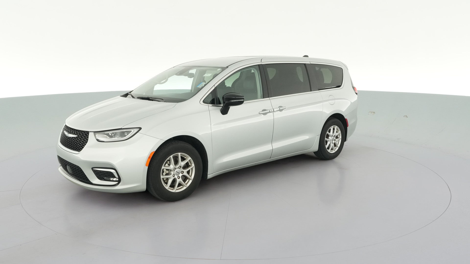 2024 Chrysler Pacifica vehicle photo