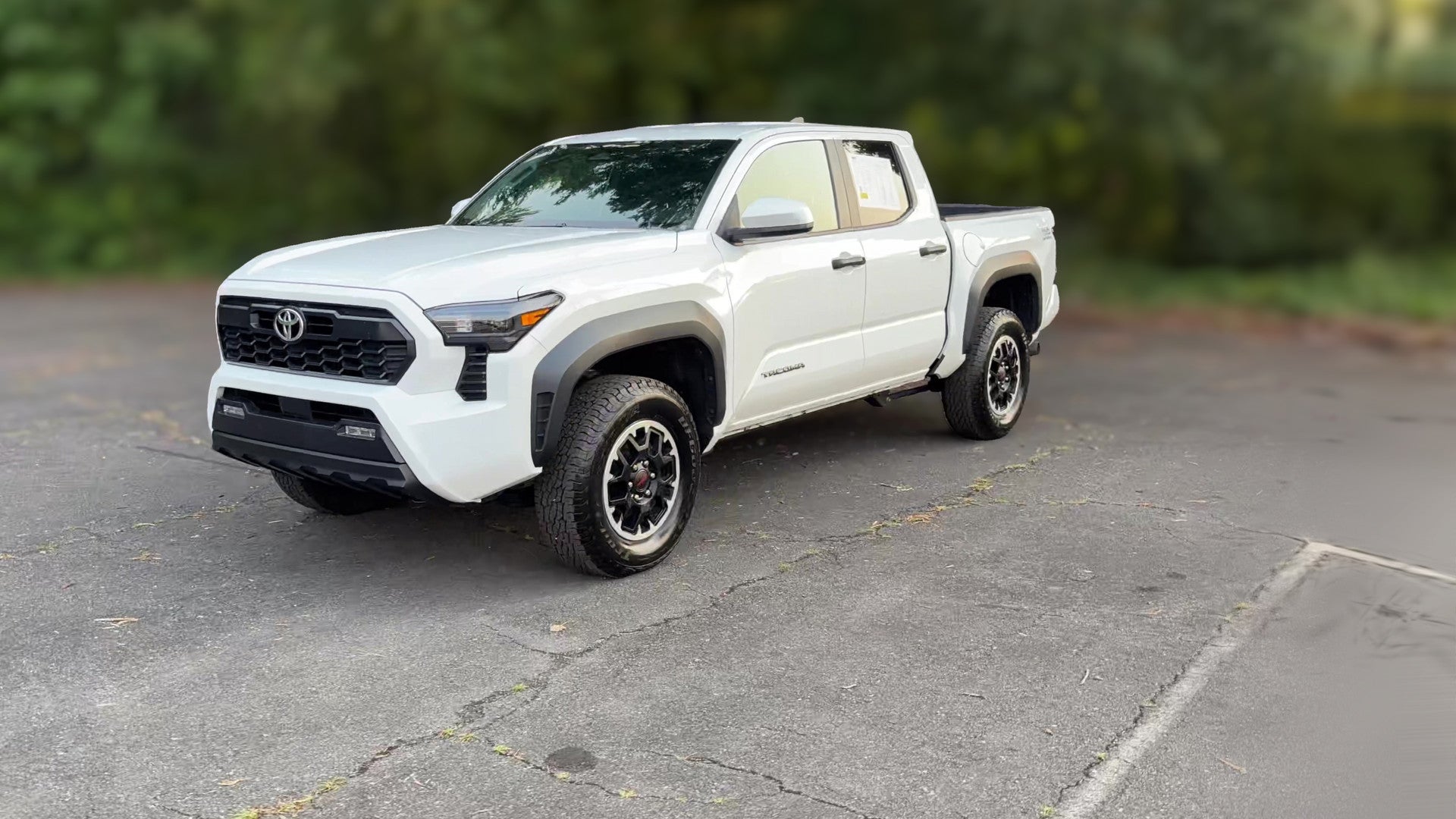 2025 Toyota Tacoma Double Cab vehicle photo