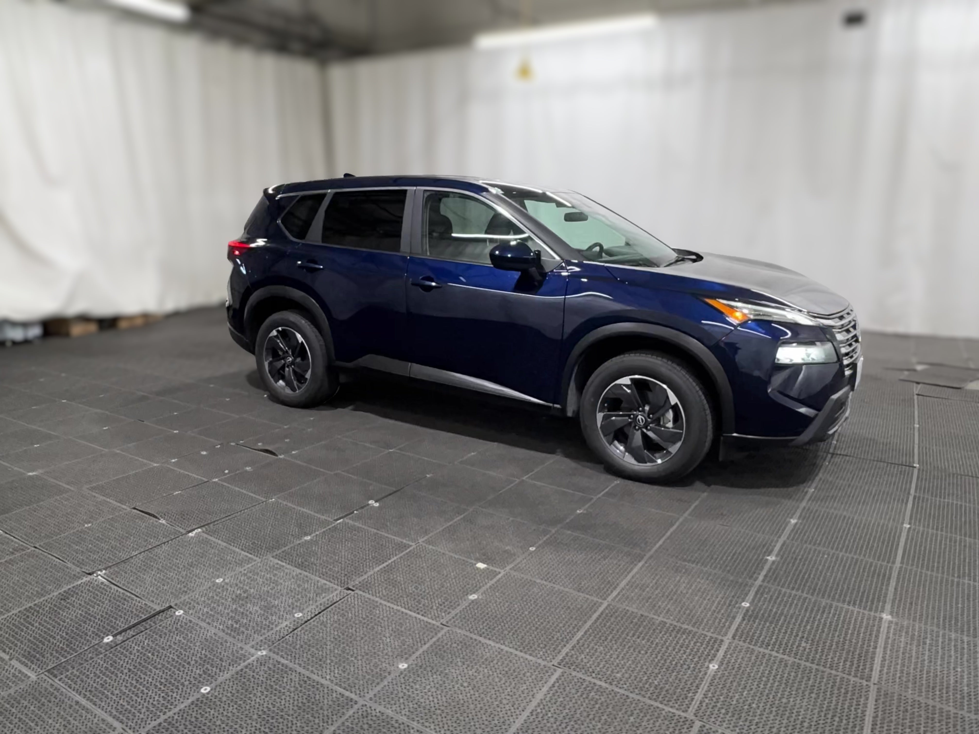 2025 Nissan Rogue SV - Photo 36