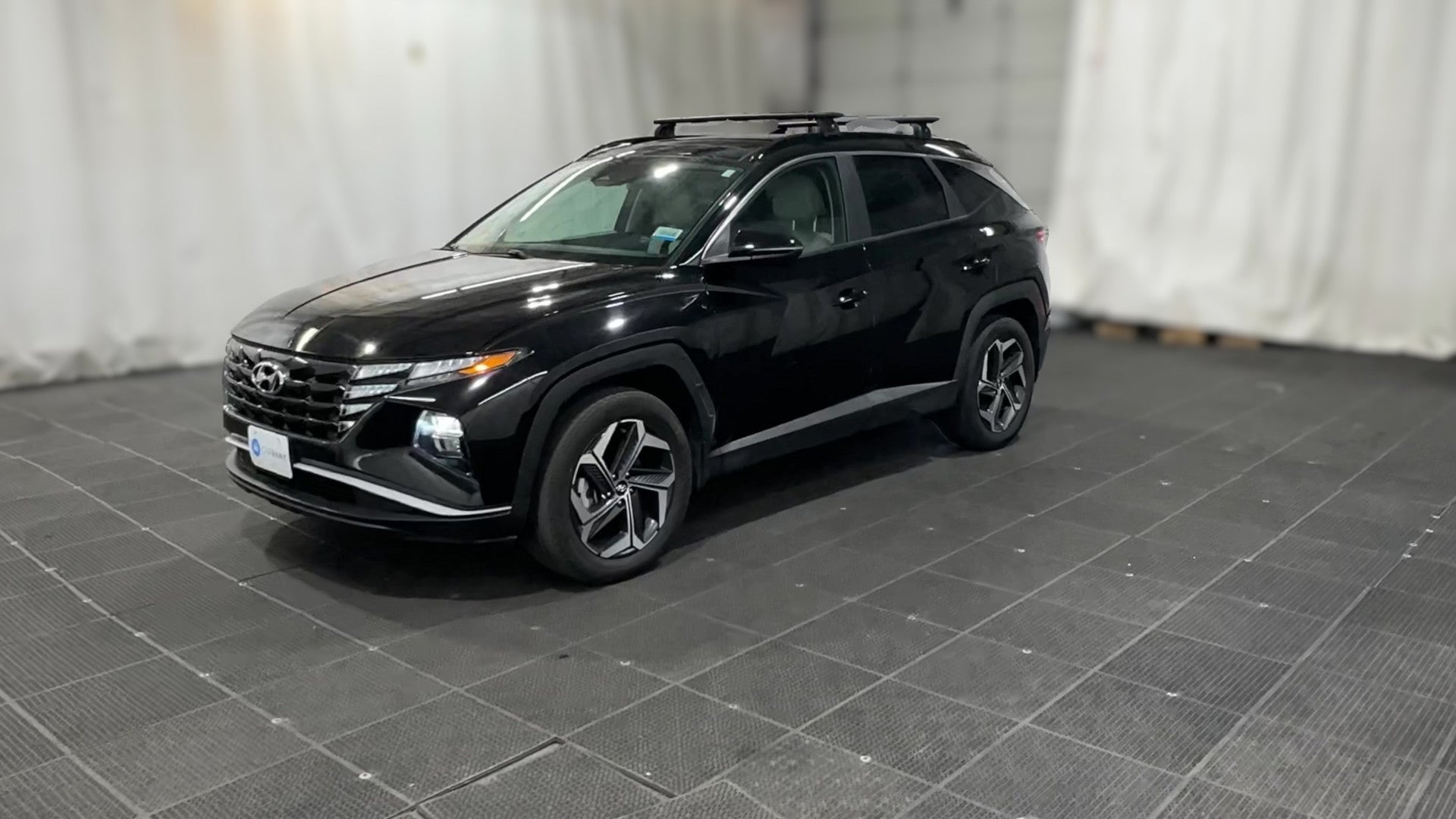2024 Hyundai Tucson Hybrid vehicle photo