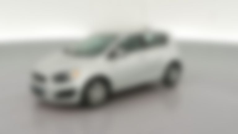 2016 Chevrolet Sonic vehicle photo