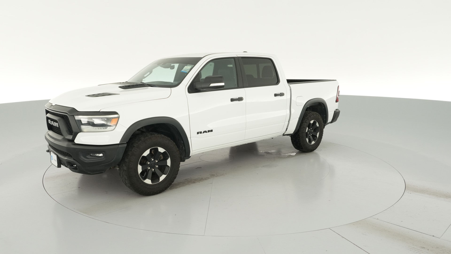 2021 Ram 1500 Crew Cab vehicle photo