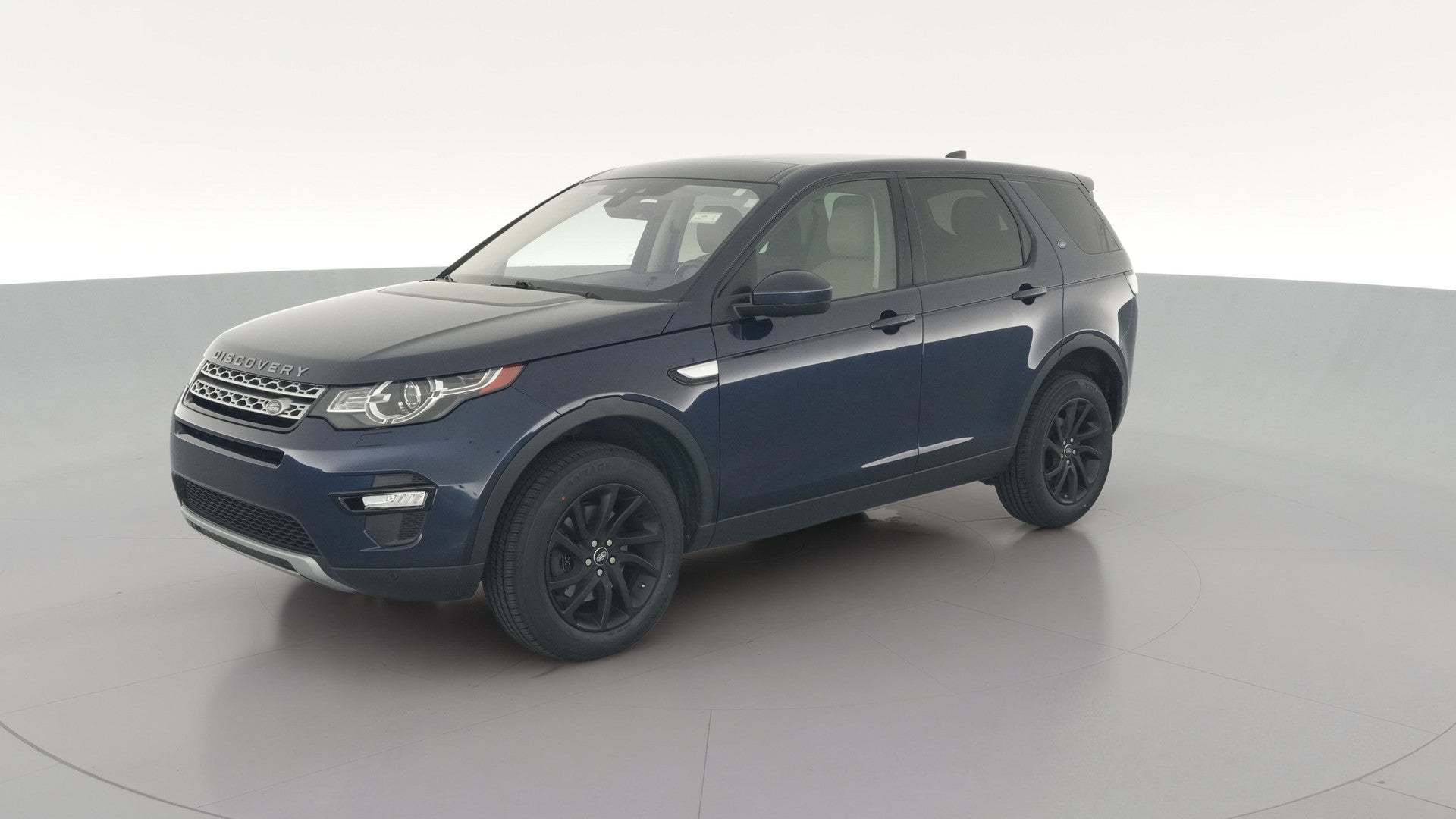 2019 Land Rover Discovery Sport vehicle photo
