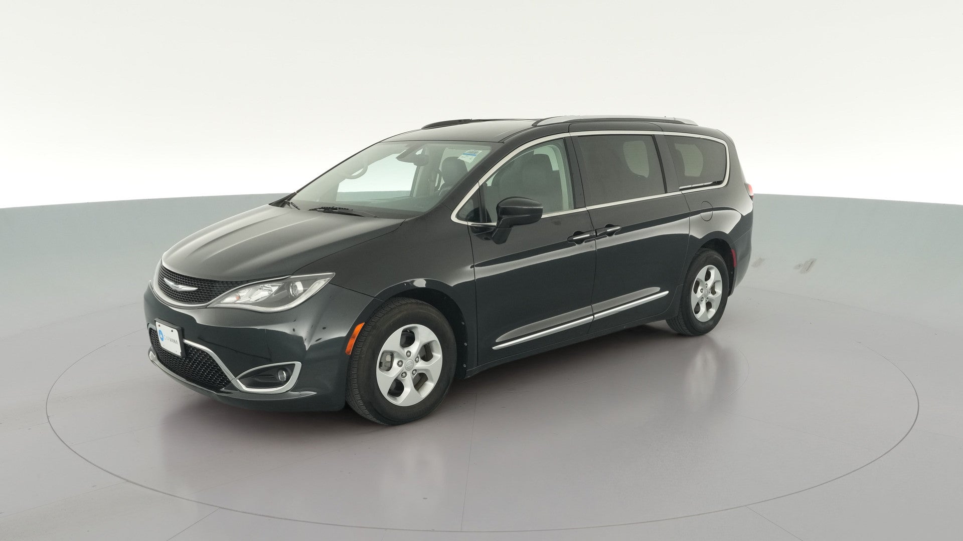 2017 Chrysler Pacifica vehicle photo