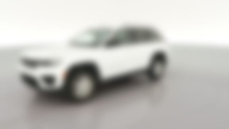 2024 Jeep Grand Cherokee vehicle photo