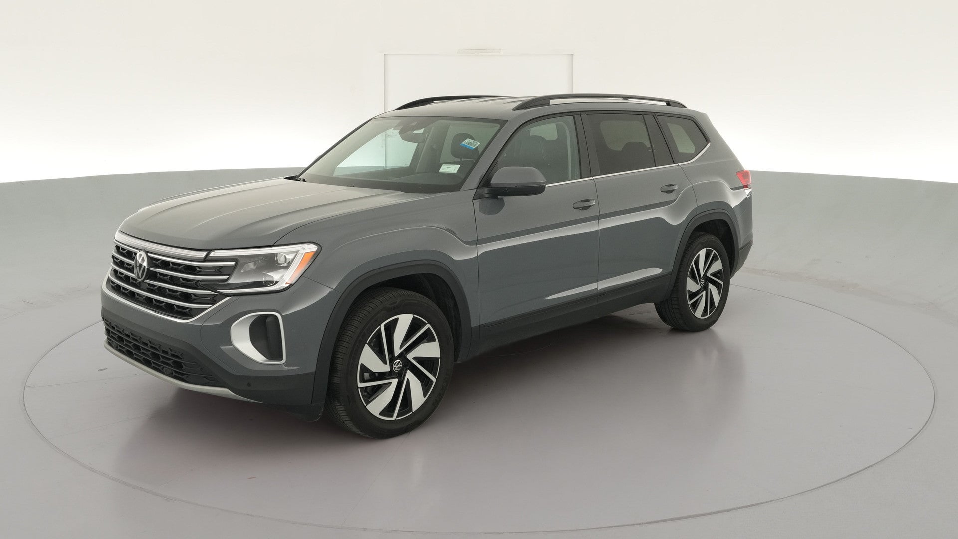 2026 Volkswagen Atlas vehicle photo