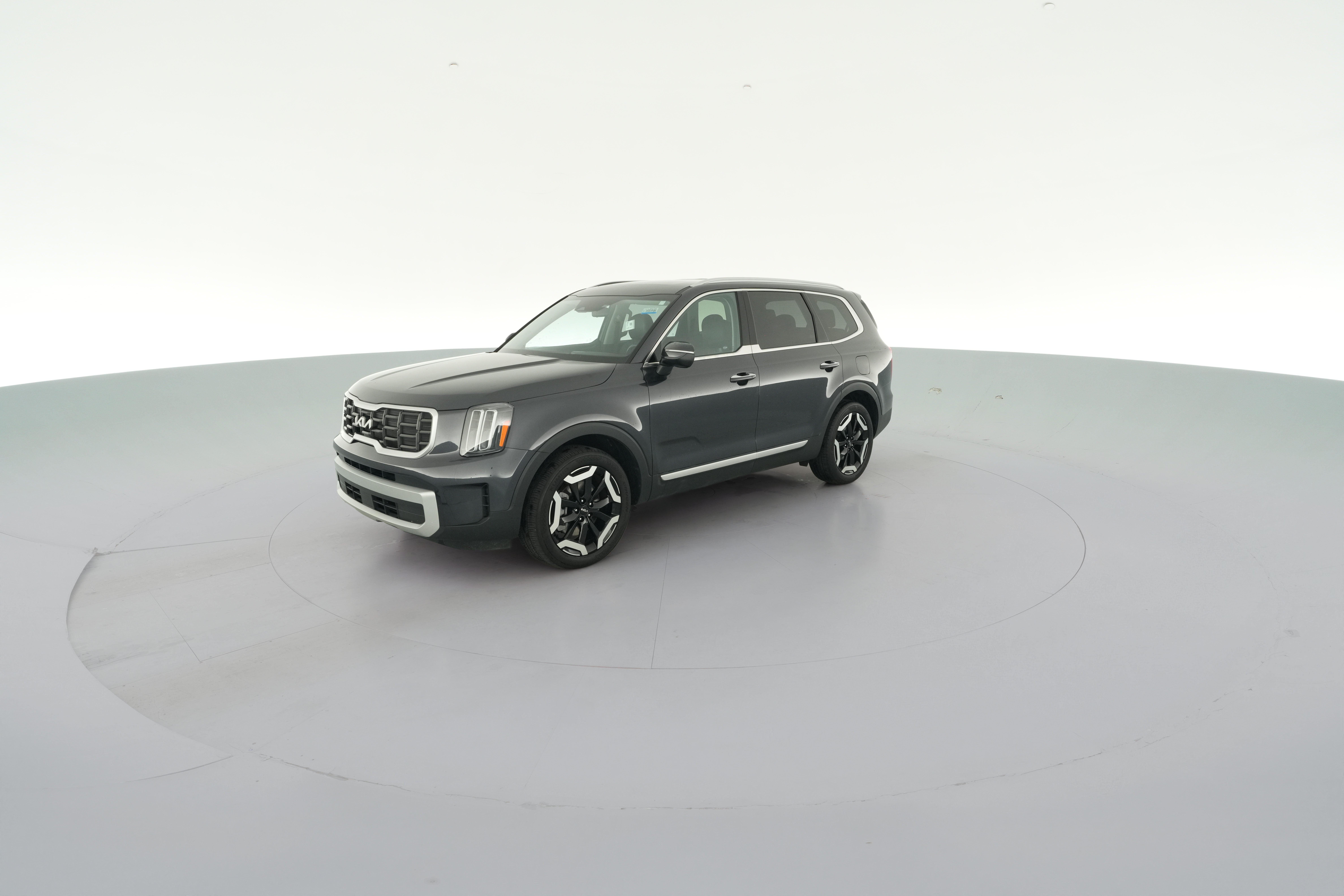 2025 Kia Telluride S - Photo 28