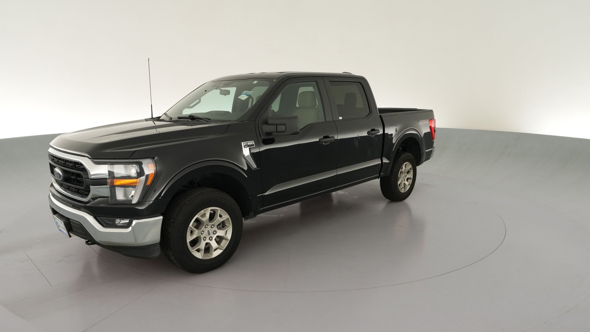 2023 Ford F150 SuperCrew Cab vehicle photo