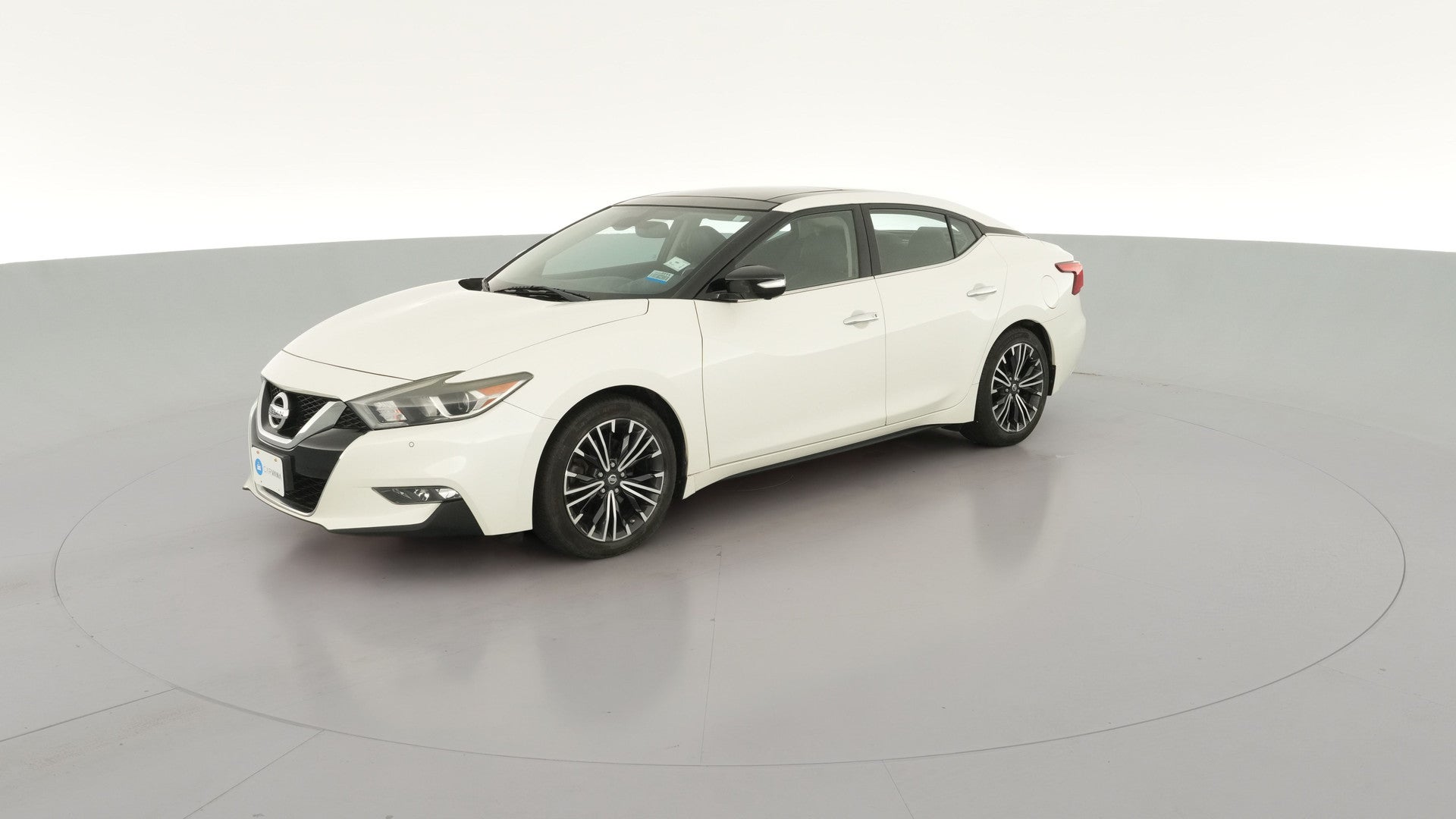 2018 Nissan Maxima vehicle photo