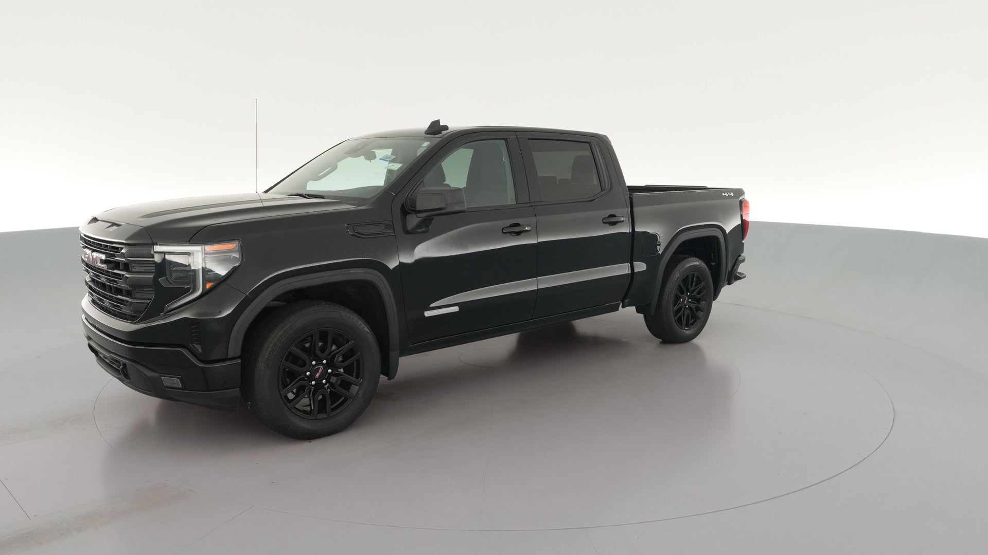 2022 GMC Sierra 1500 Crew Cab vehicle photo