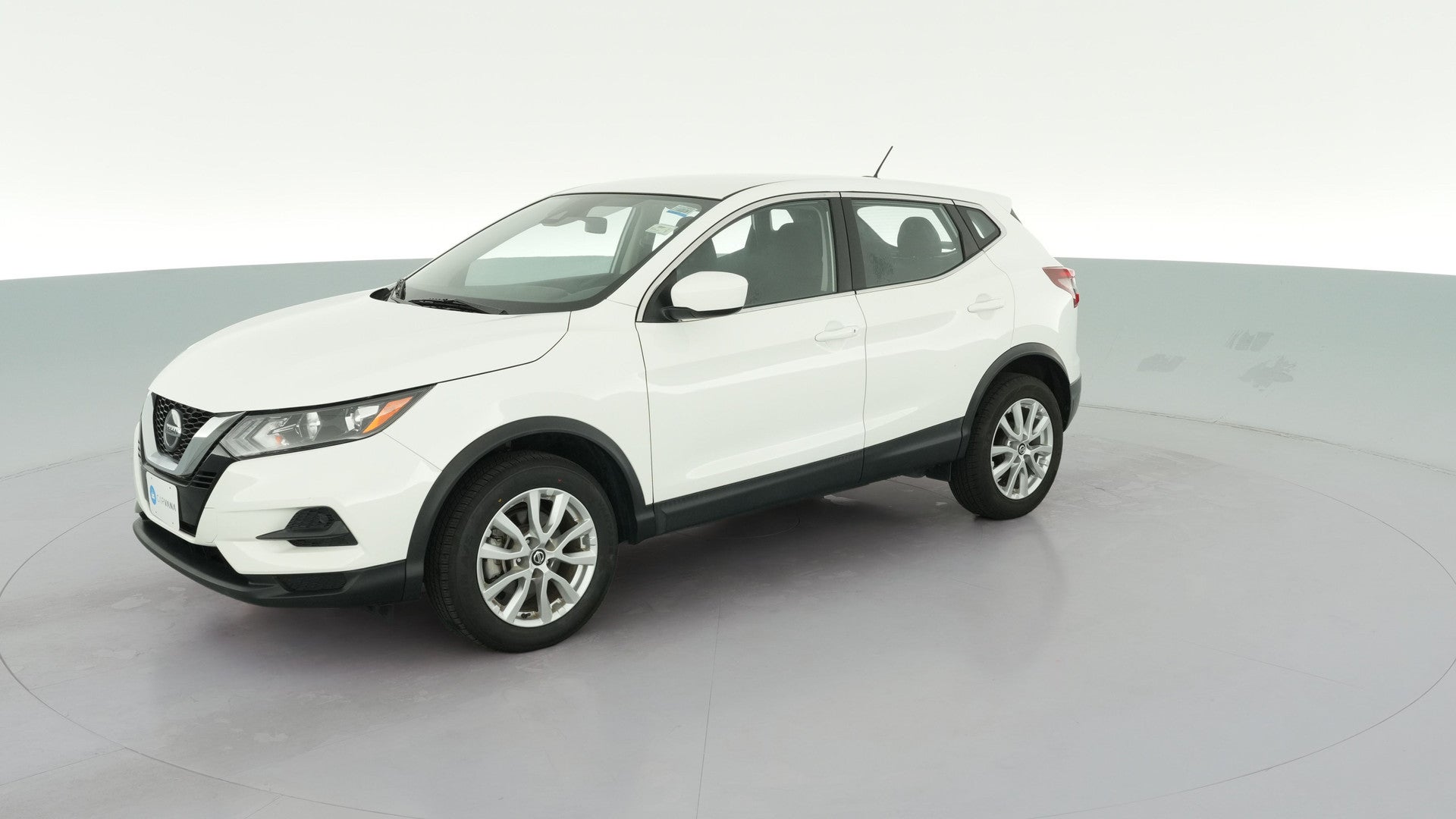 2021 Nissan Rogue Sport vehicle photo