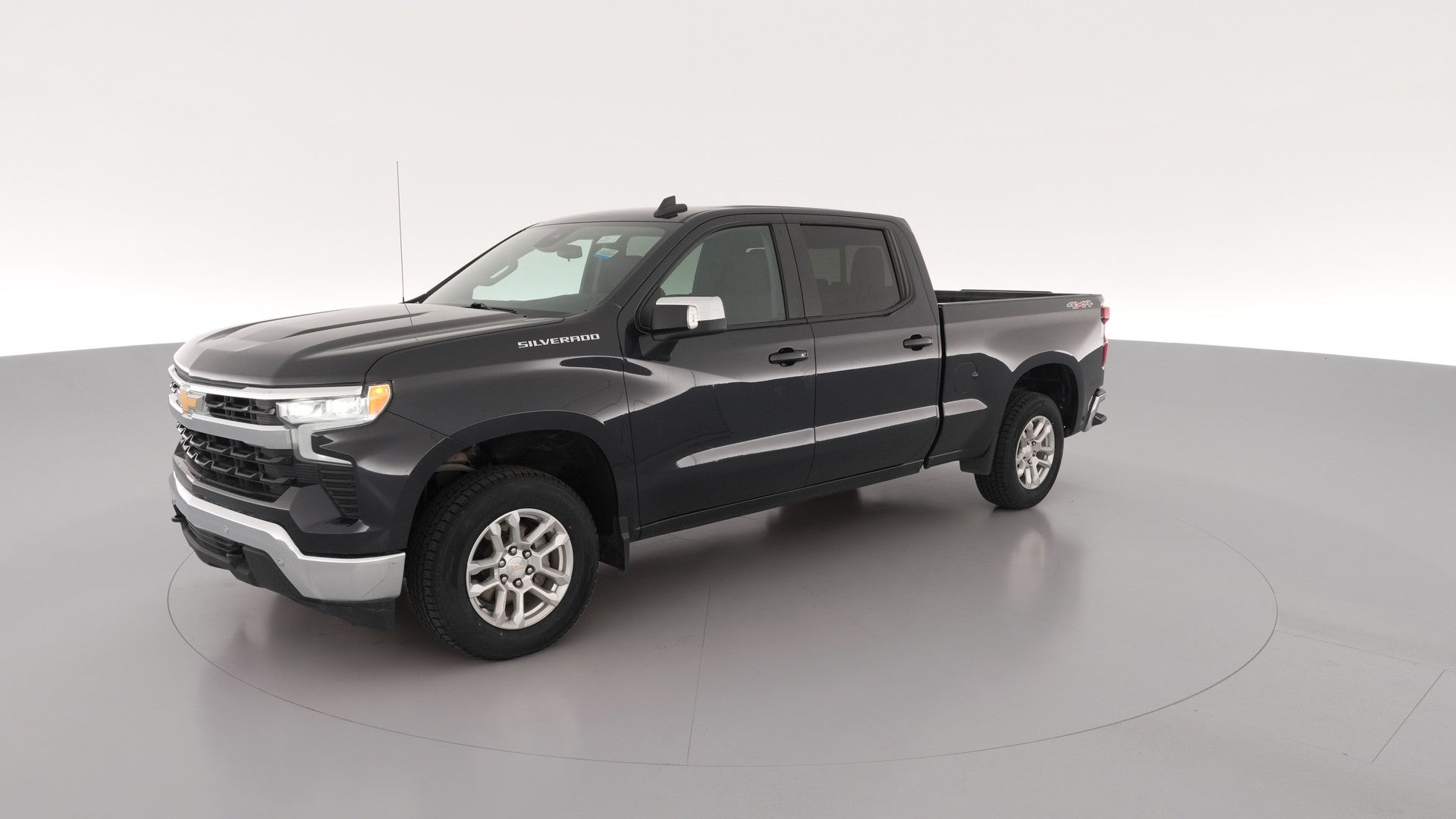 2024 Chevrolet Silverado 1500 Crew Cab vehicle photo