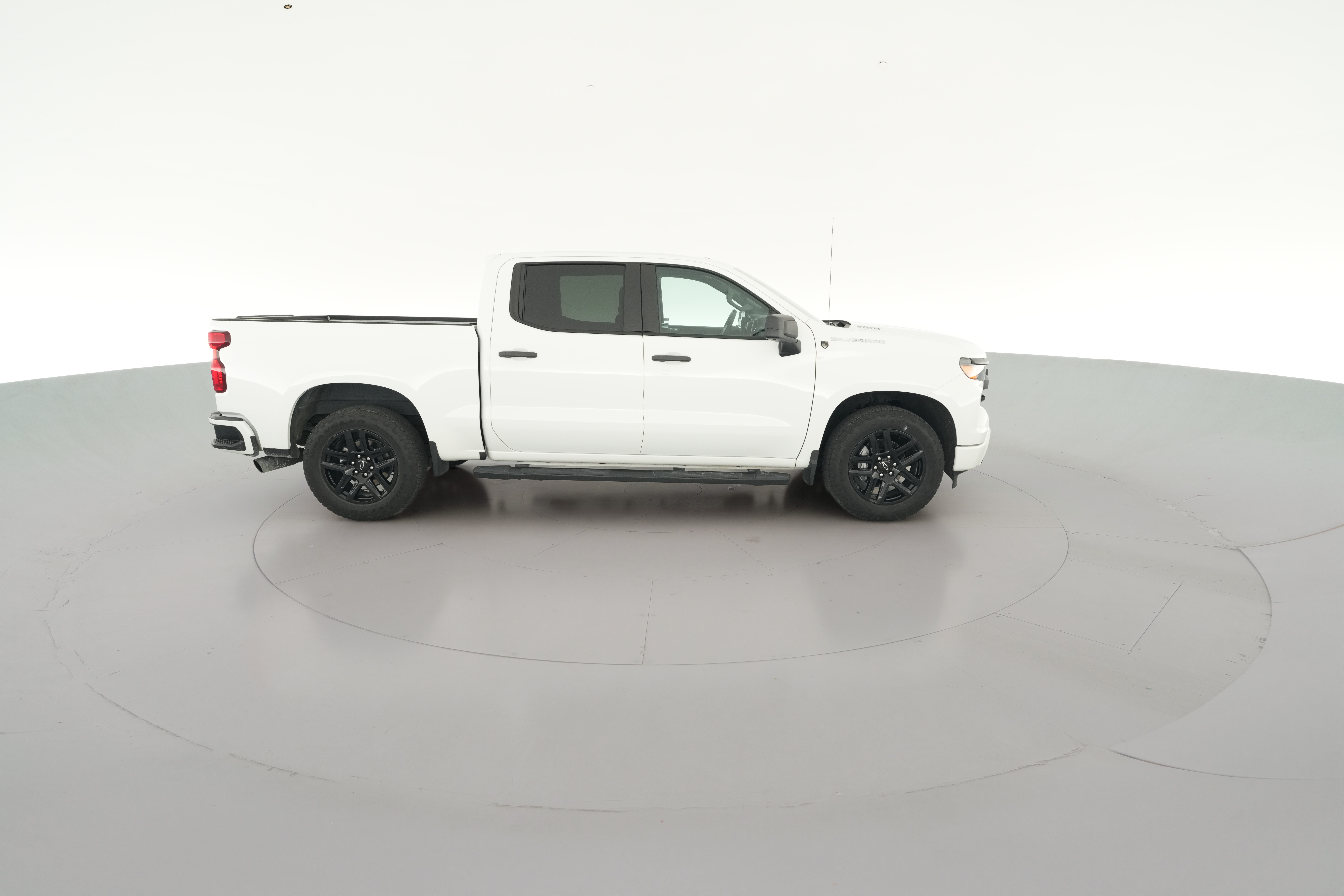 2024 Chevrolet Silverado 1500 Custom - Photo 30
