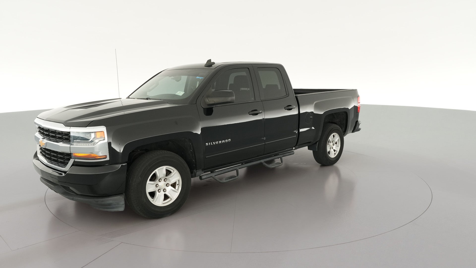 2019 Chevrolet Silverado 1500 LD Double Cab vehicle photo