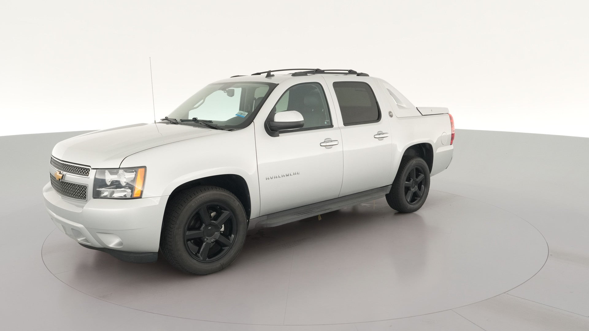 2013 Chevrolet Avalanche vehicle photo