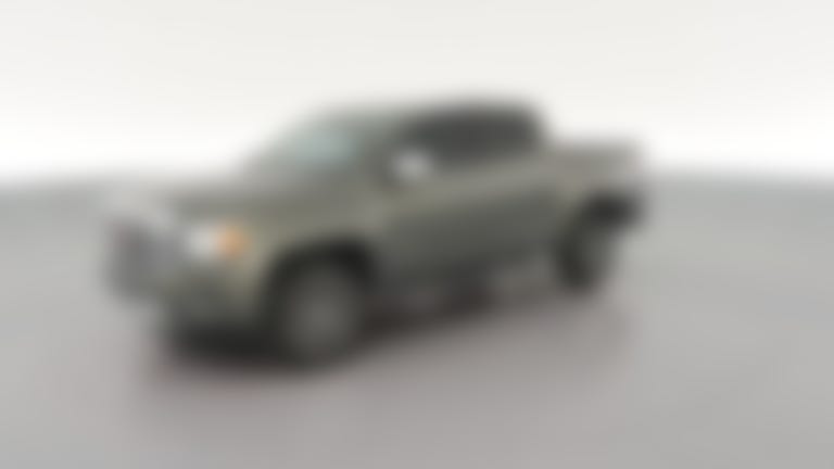 2018 GMC Canyon Crew Cab vehicle photo