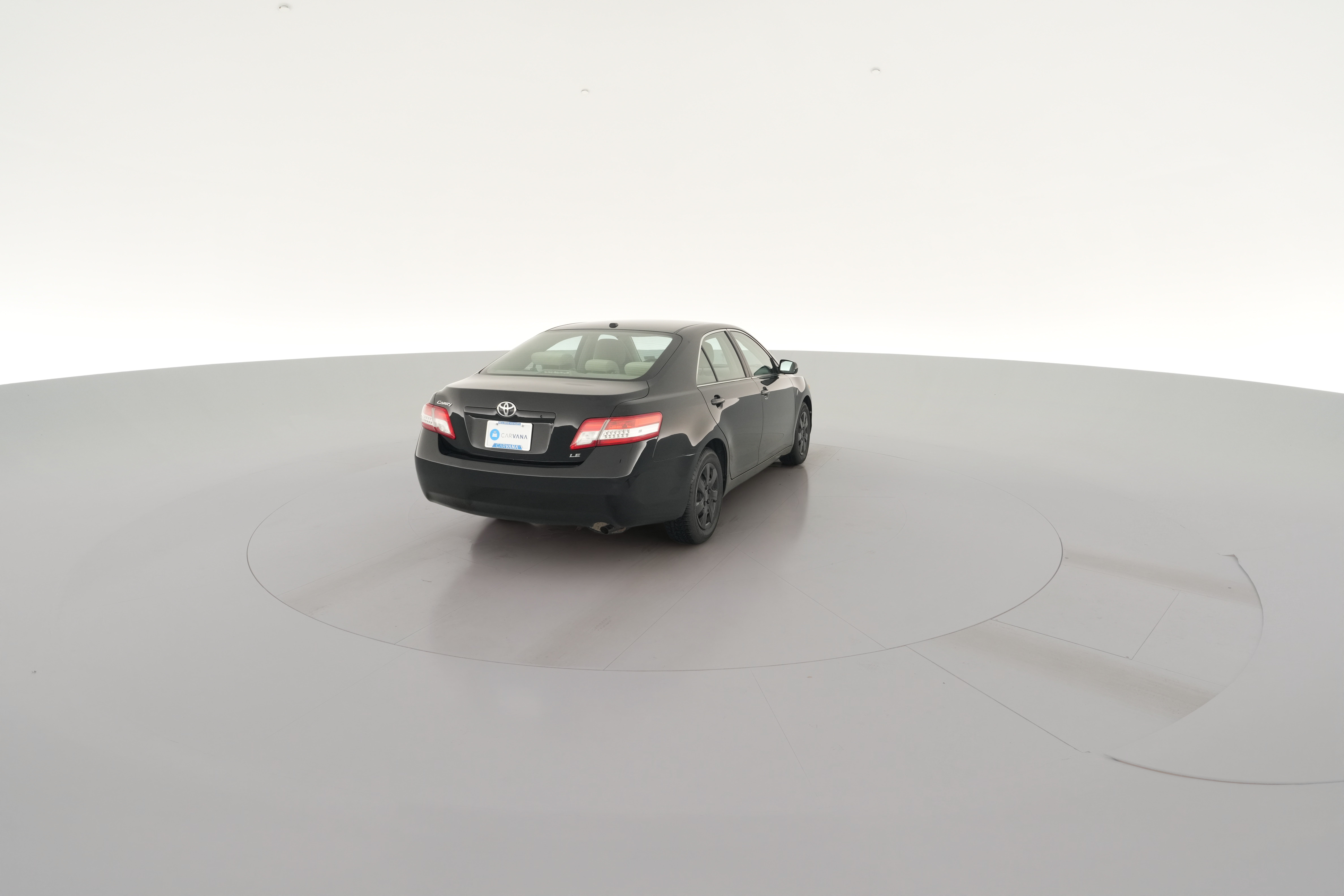 2010 Toyota Camry LE - Photo 26