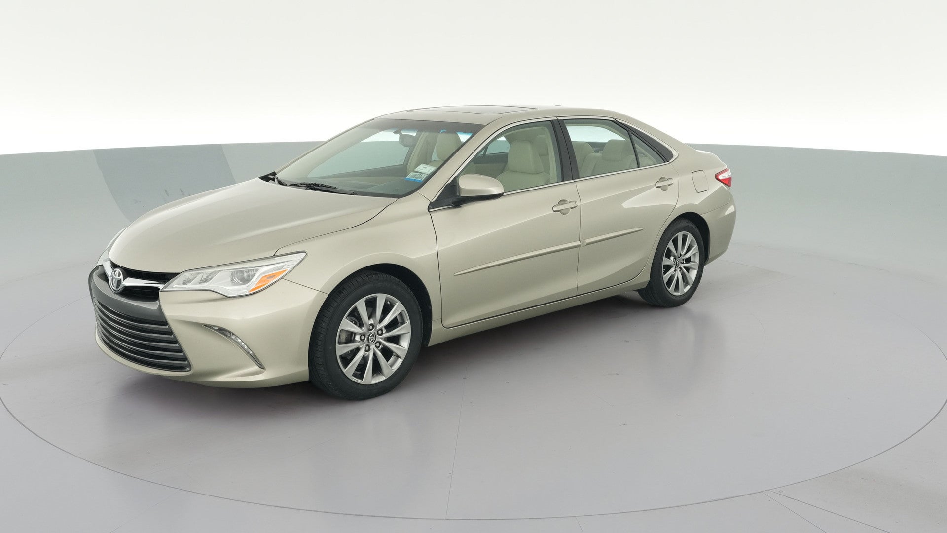 2016 Toyota Camry vehicle photo