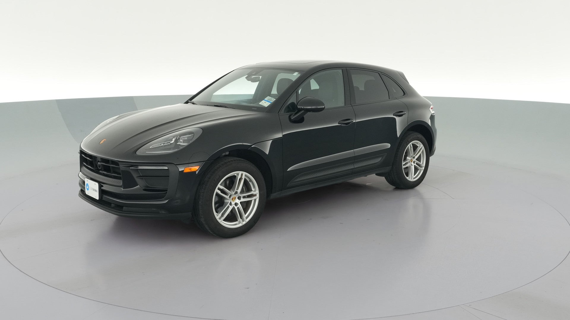 2025 Porsche Macan vehicle photo