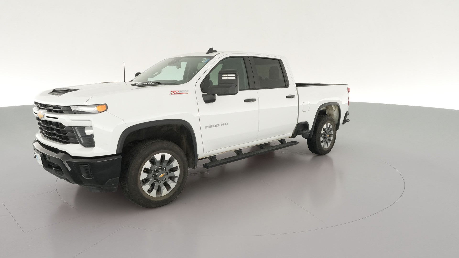 2025 Chevrolet Silverado 2500 HD Crew Cab vehicle photo