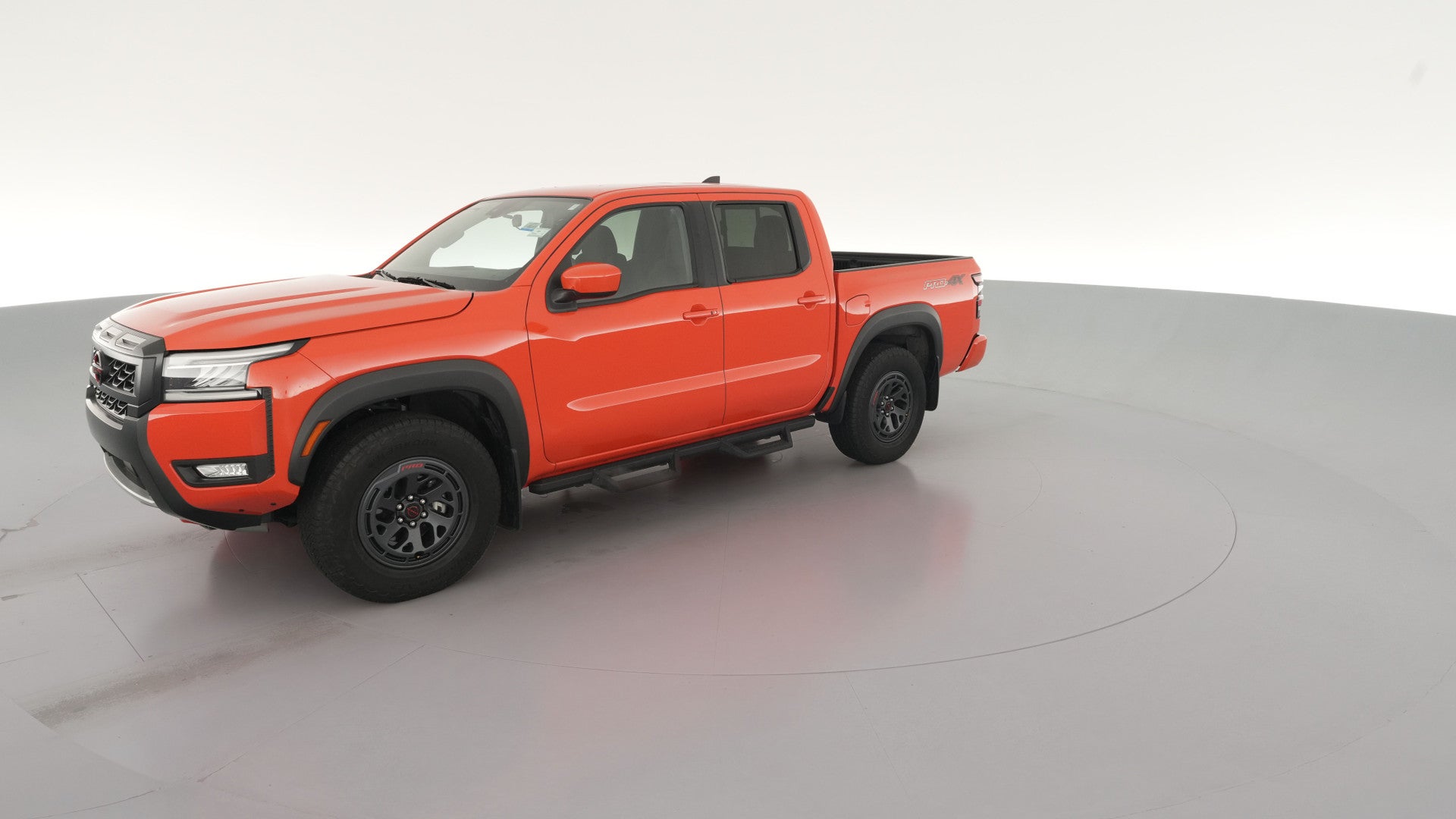 2025 Nissan Frontier Crew Cab vehicle photo