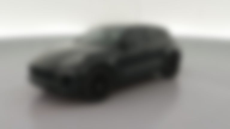 2017 Porsche Macan vehicle photo