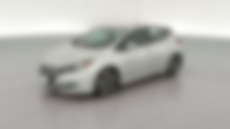2018 Nissan LEAF vehicle photo