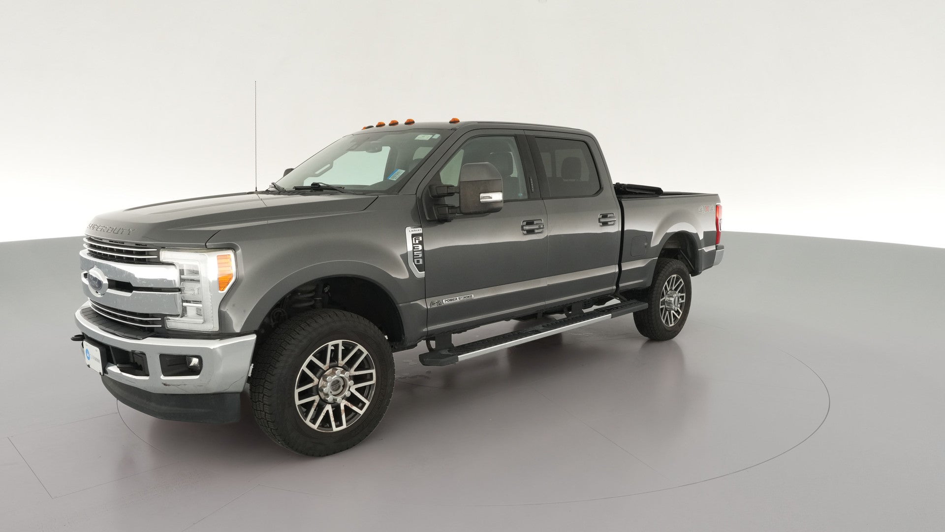 2017 Ford F350 Super Duty Crew Cab vehicle photo
