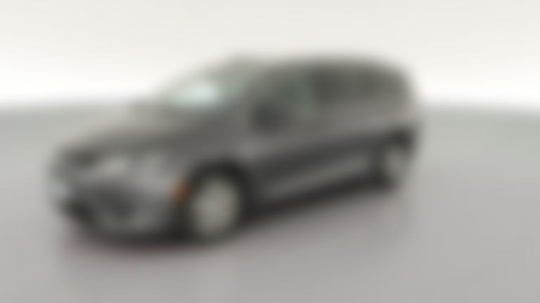 2017 Chrysler Pacifica vehicle photo