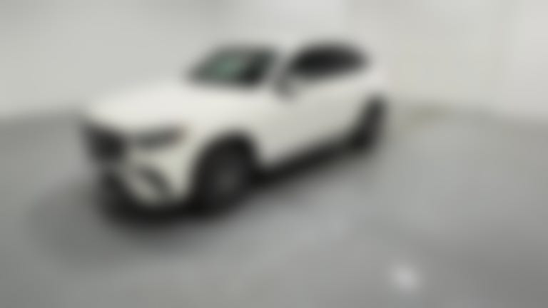 2024 Mercedes-Benz GLC vehicle photo