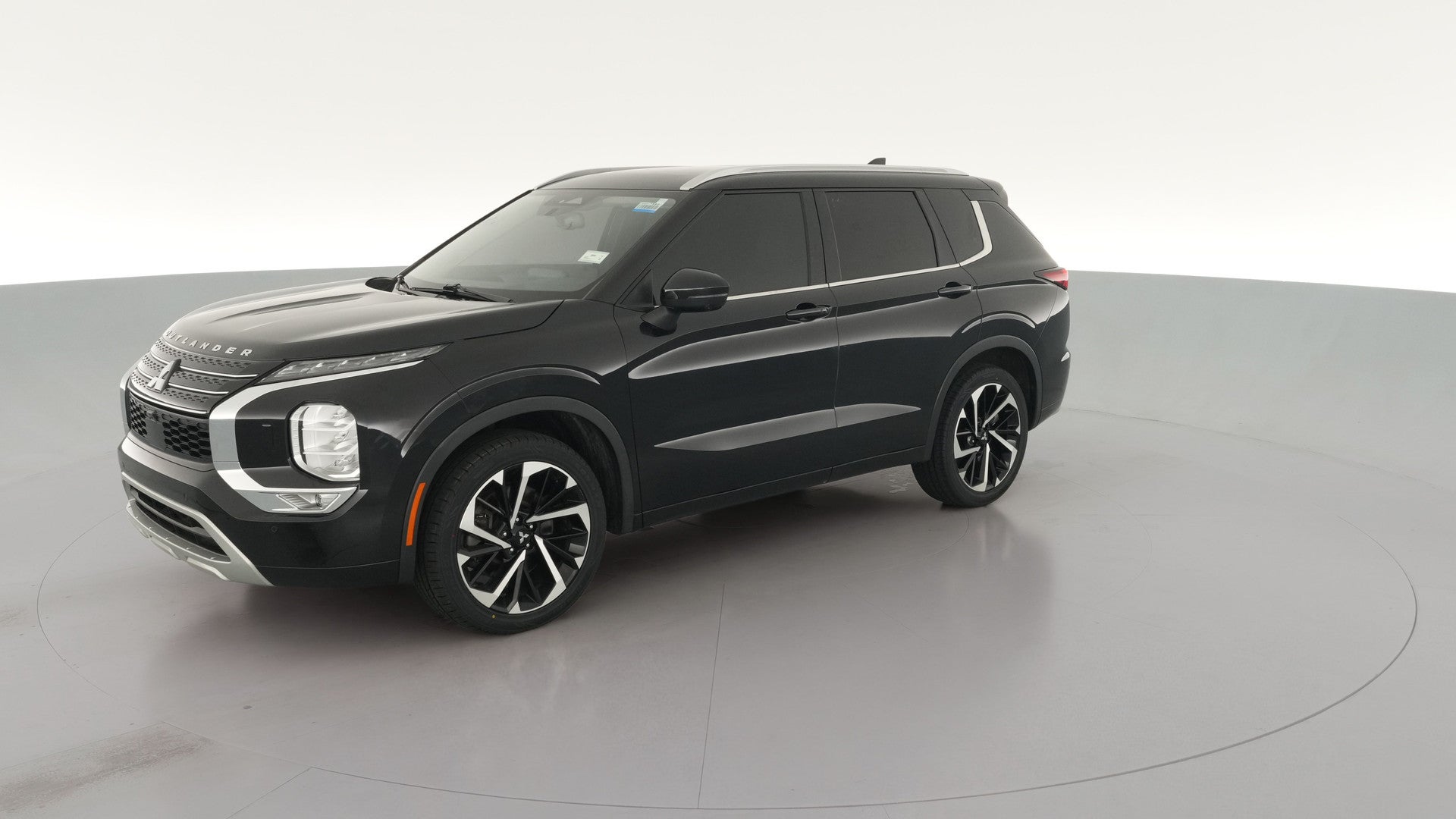 2023 Mitsubishi Outlander vehicle photo