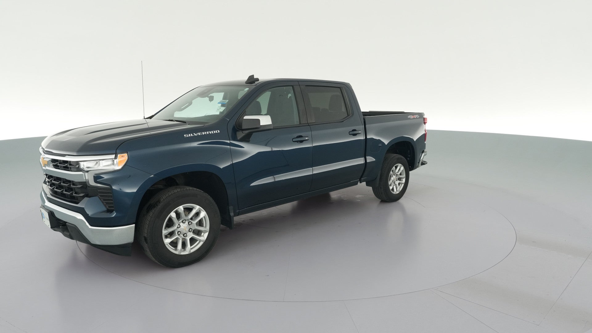 2023 Chevrolet Silverado 1500 Crew Cab vehicle photo