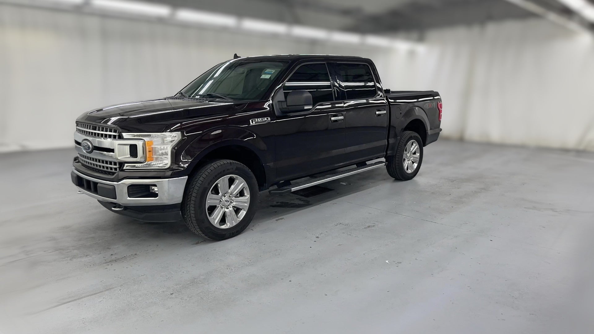 2019 Ford F150 SuperCrew Cab vehicle photo