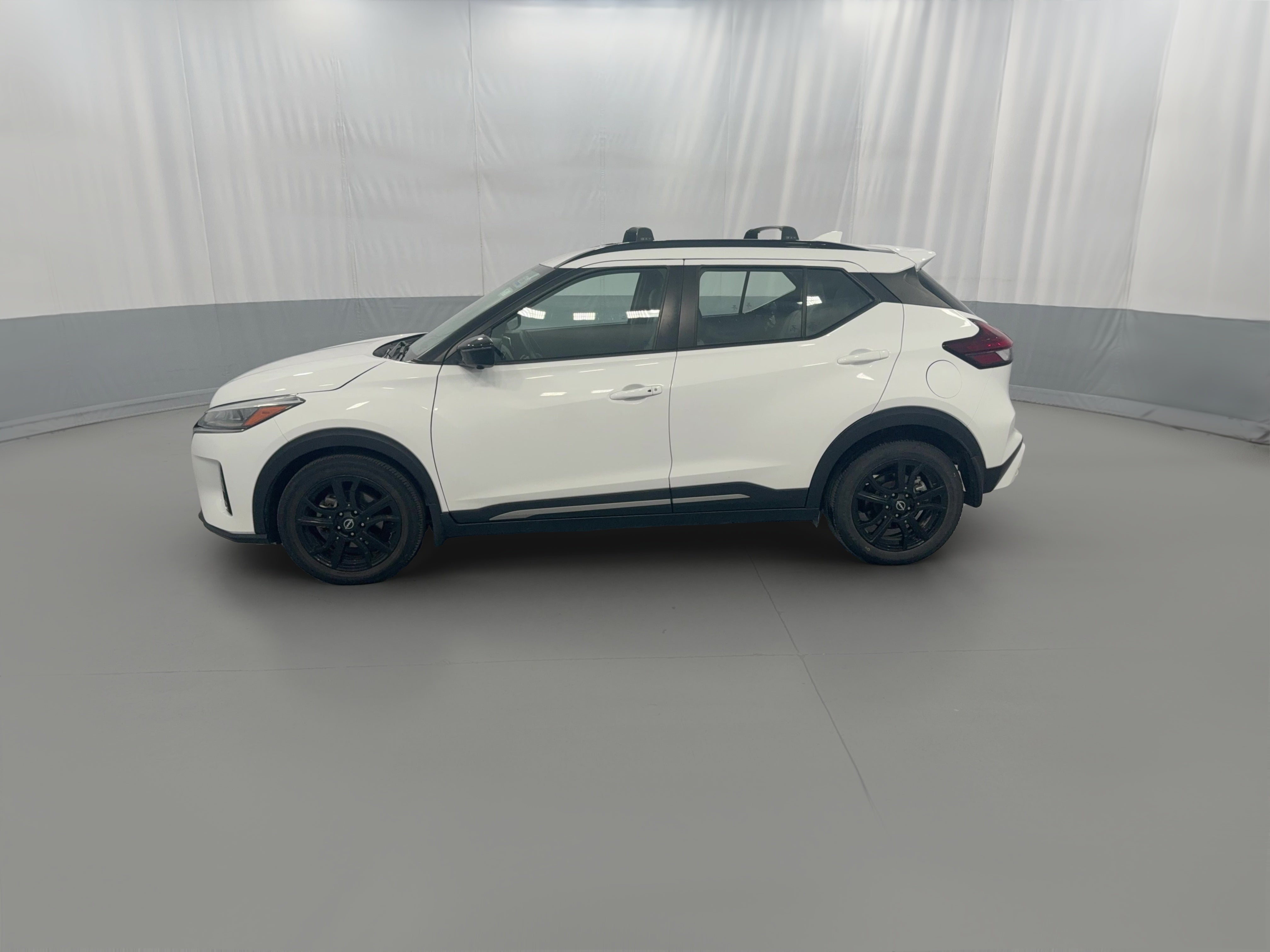 2023 Nissan Kicks SR - Photo 27