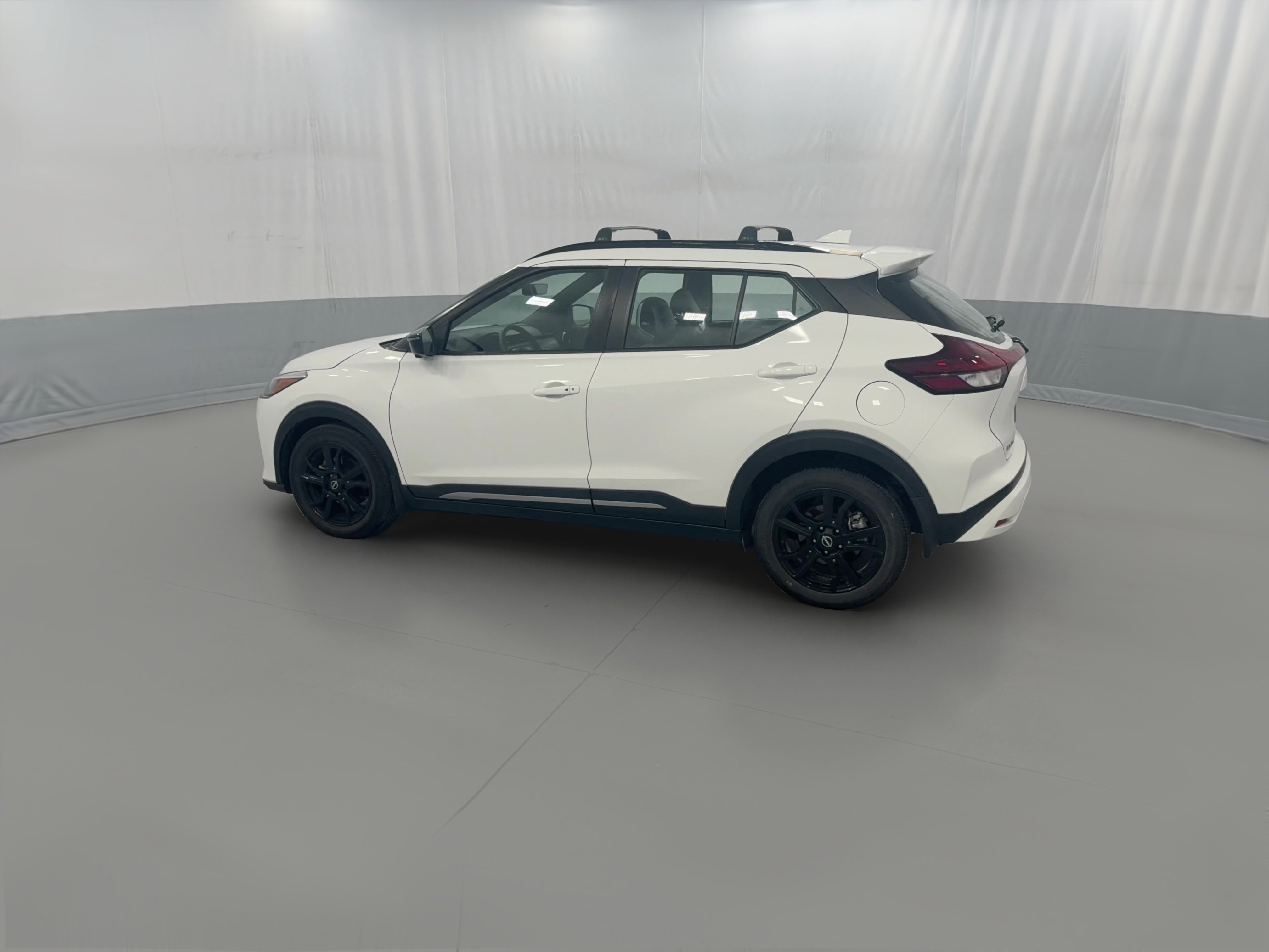 2023 Nissan Kicks SR - Photo 28