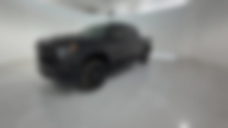 2025 Chevrolet Silverado 1500 Crew Cab vehicle photo