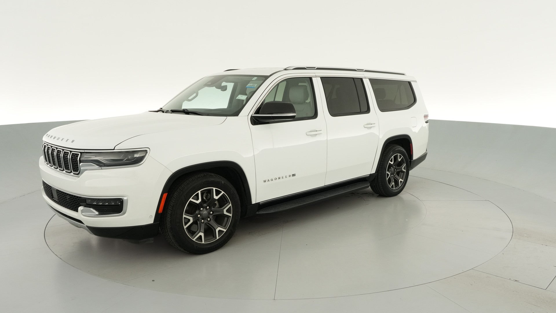 2023 Jeep Wagoneer L vehicle photo