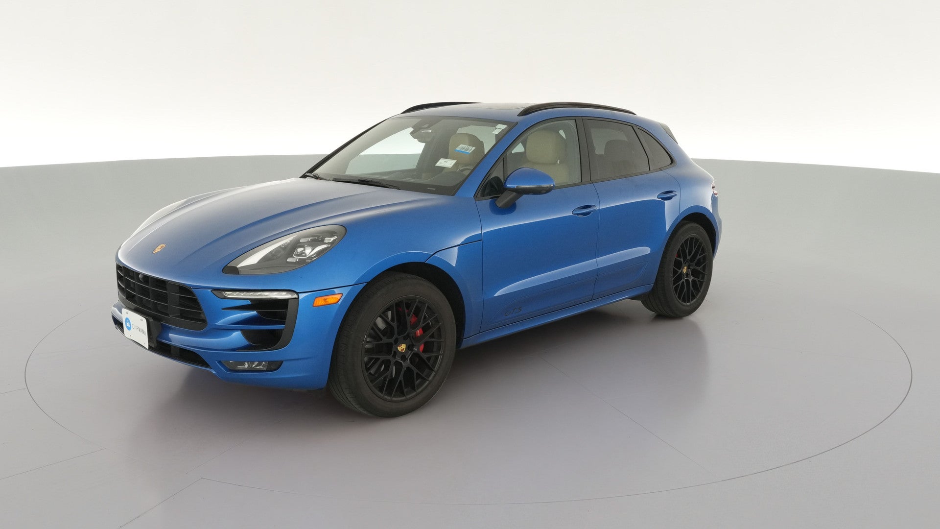 2017 Porsche Macan vehicle photo