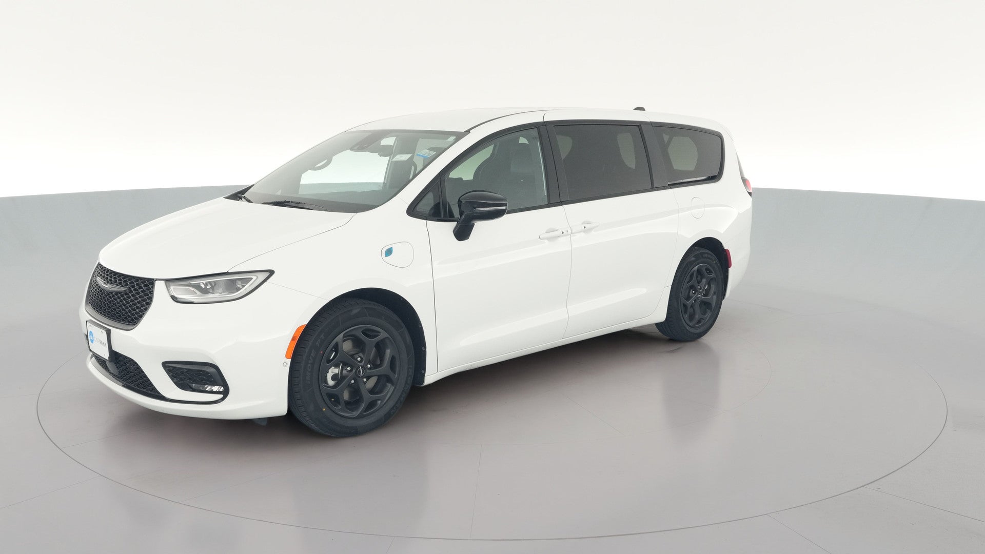 2024 Chrysler Pacifica Hybrid vehicle photo