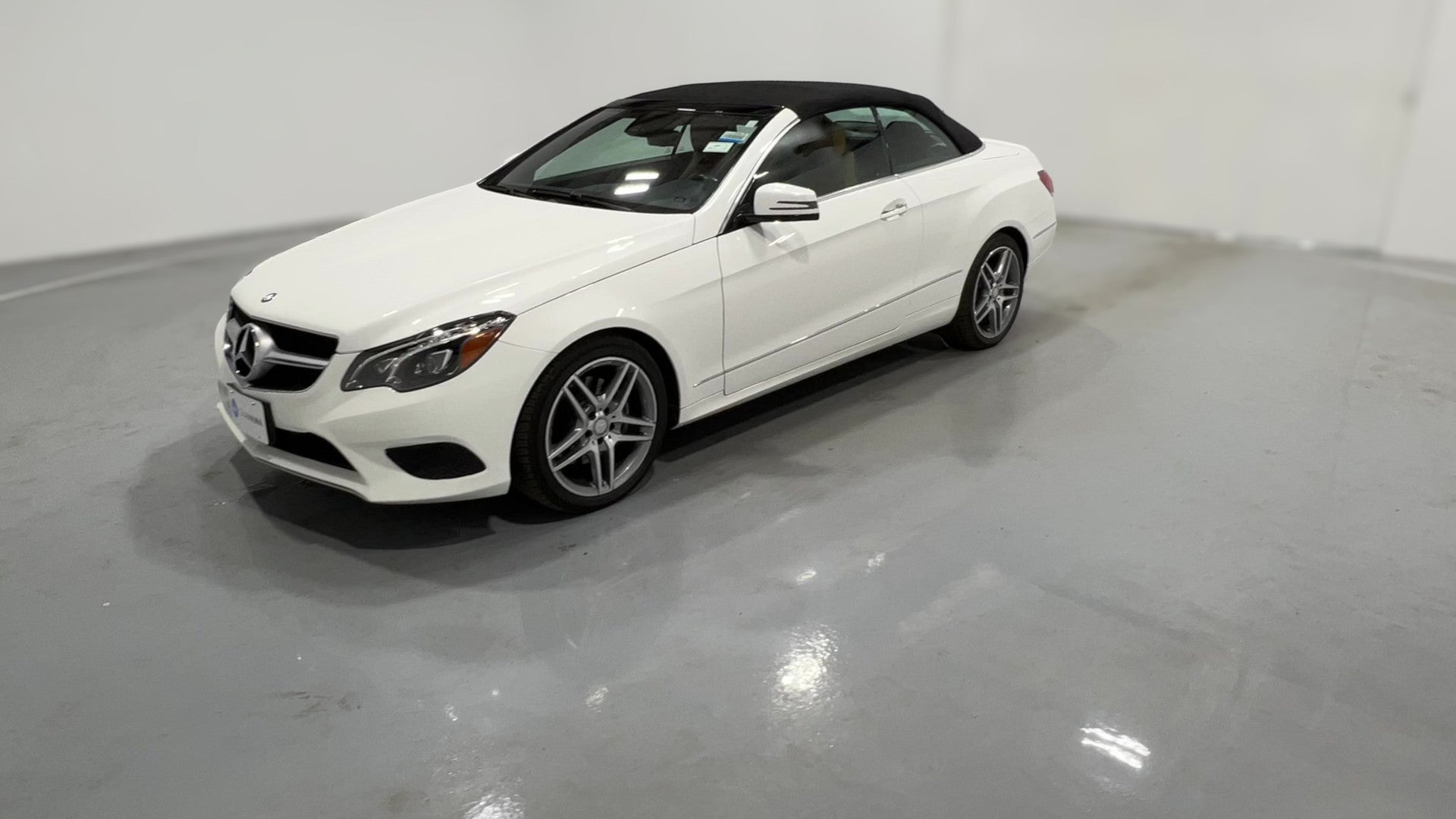 2014 Mercedes-Benz E-Class vehicle photo