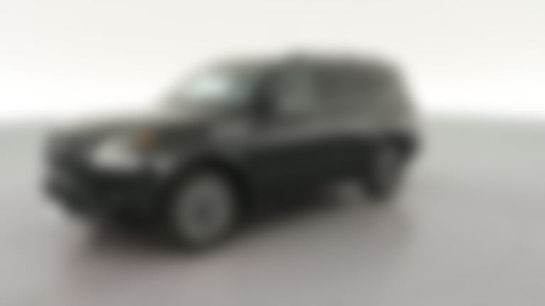2024 Nissan Armada vehicle photo